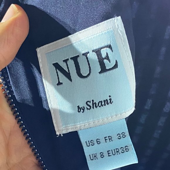 Dress - Nue by Shani - Picture 6 of 6